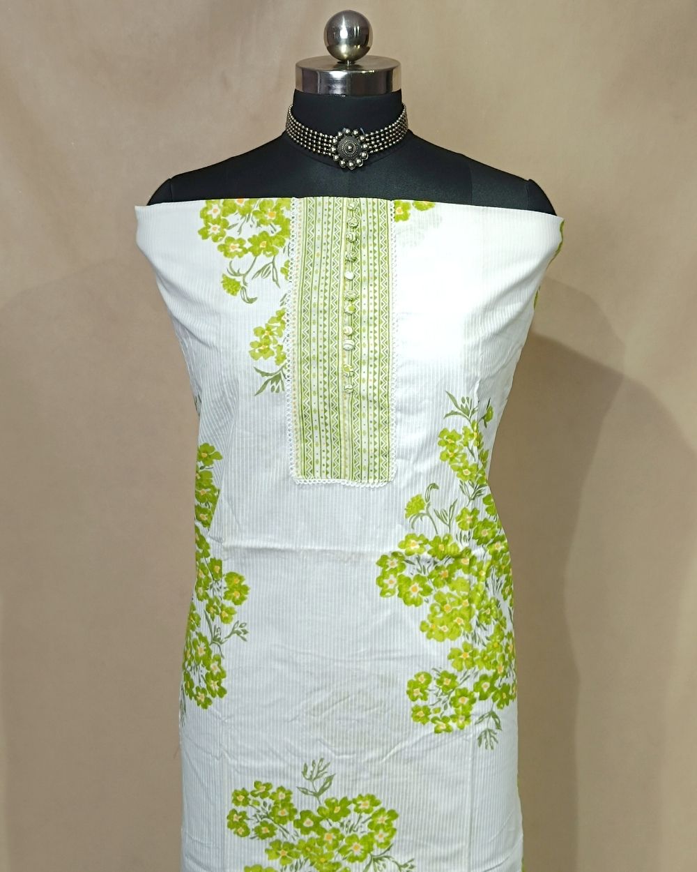 Printed Cotton Unstitched Top Pattern White Colour 44 Inches Width