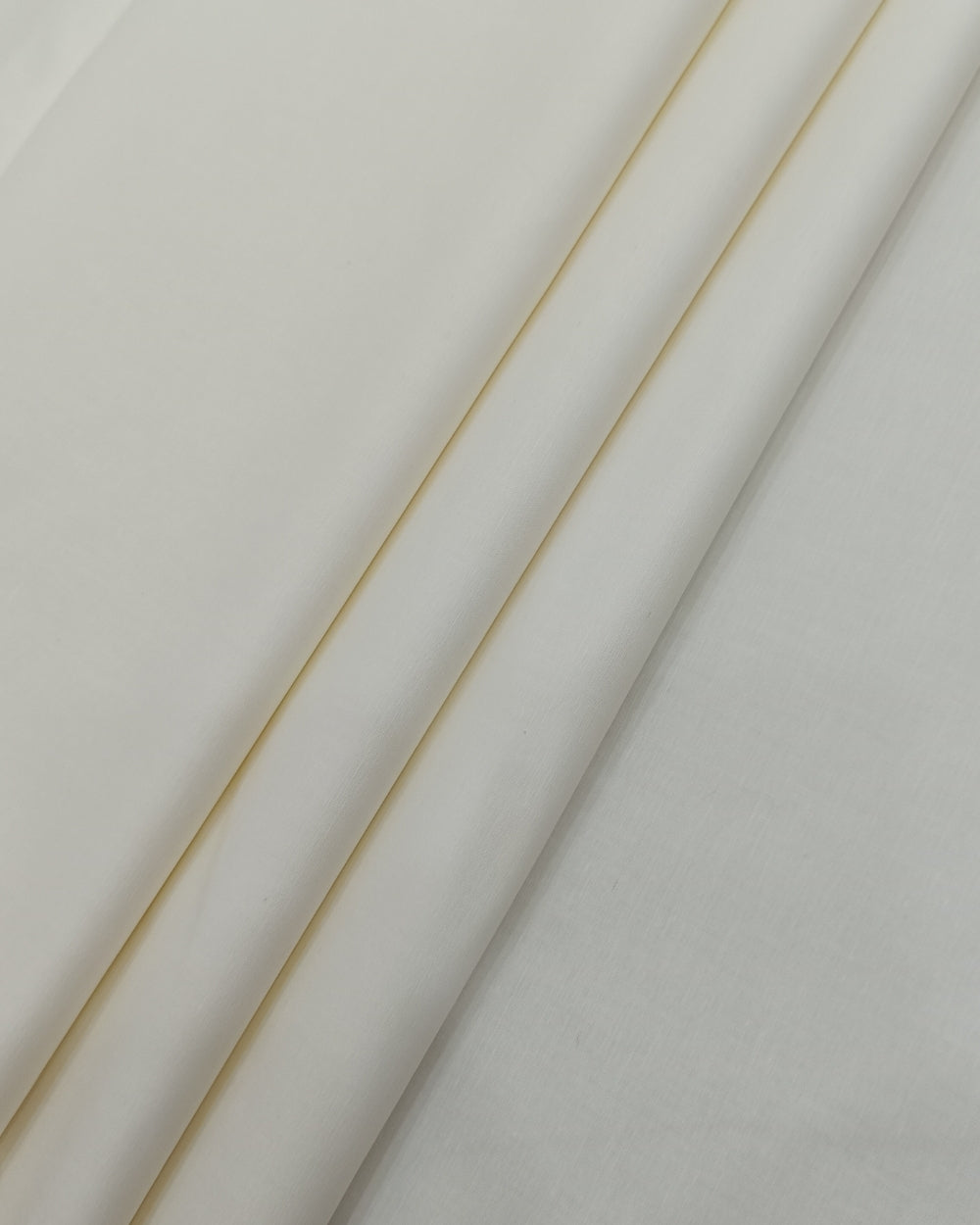 Plain Poplin-Cotton Off White Colour 42 Inches Width