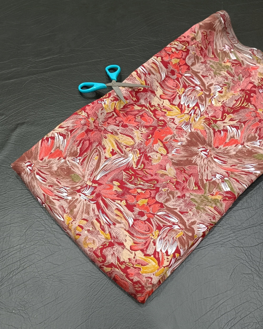 Printed Muslin Modal(Foil) Maroon Colour 43 Inches Width
