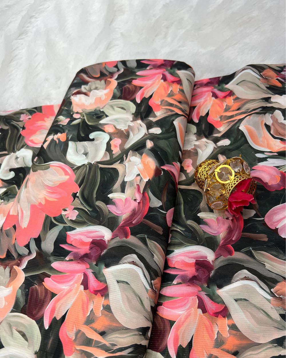 Printed Fiona La-Shimmer Multicolor 44 Inches Width