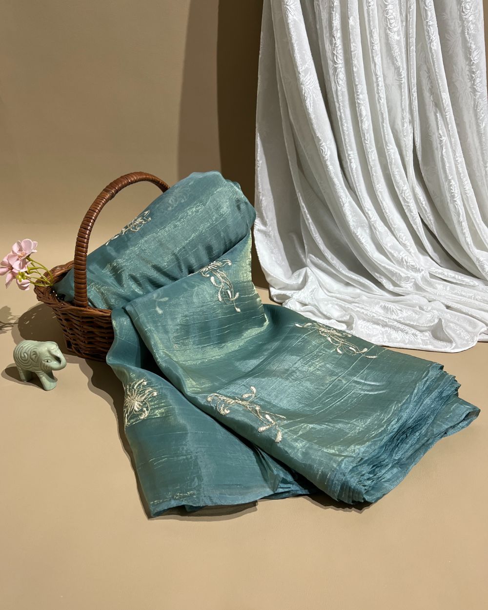 Gold Crush Work Turquoise Colour 44 Inches Width