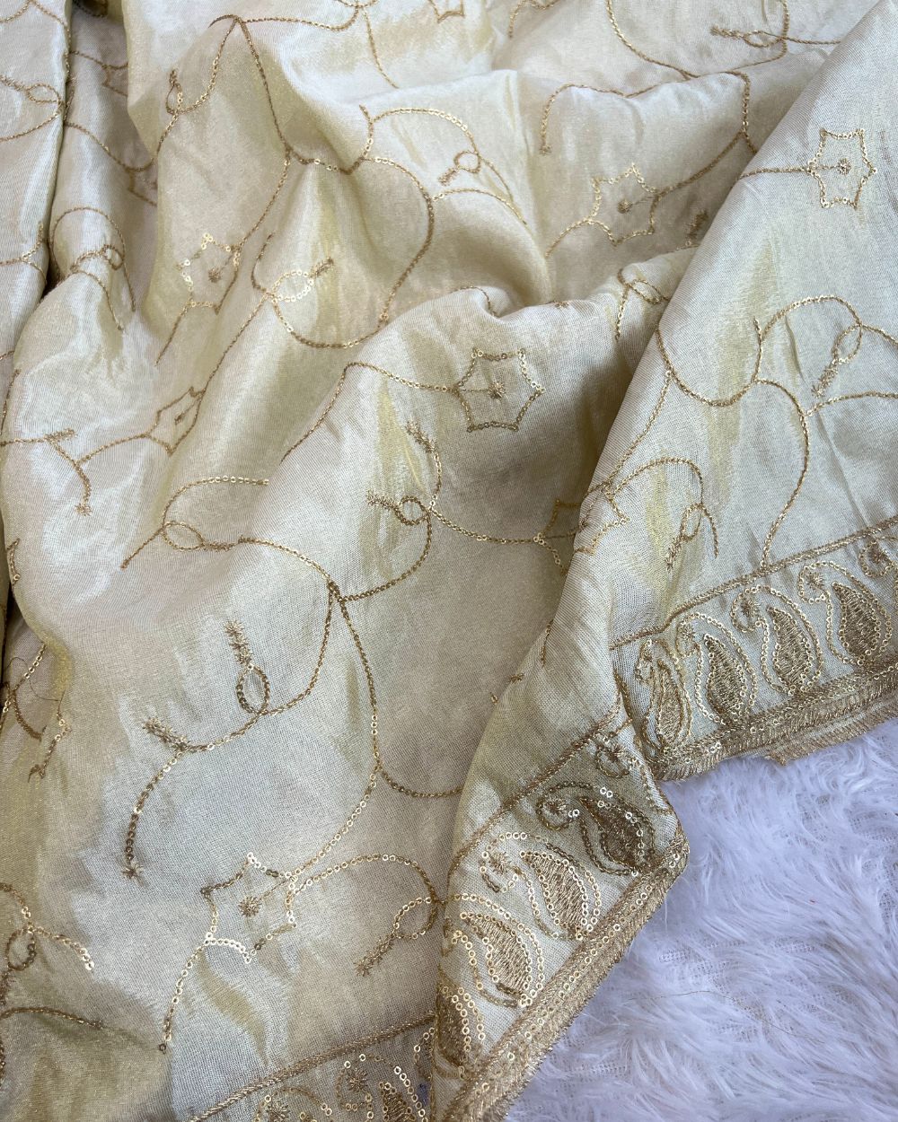 Dyeable Cosmos Border Work Dupatta Golden Colour 40 Inches Width