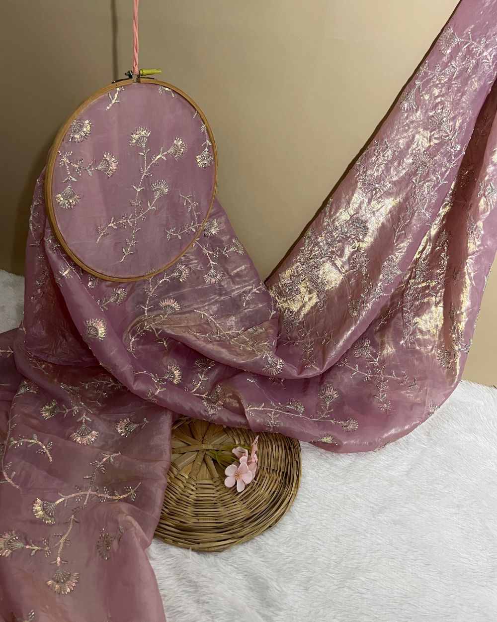 Gold Crush Work Onion Pink Colour 45 Inches Width