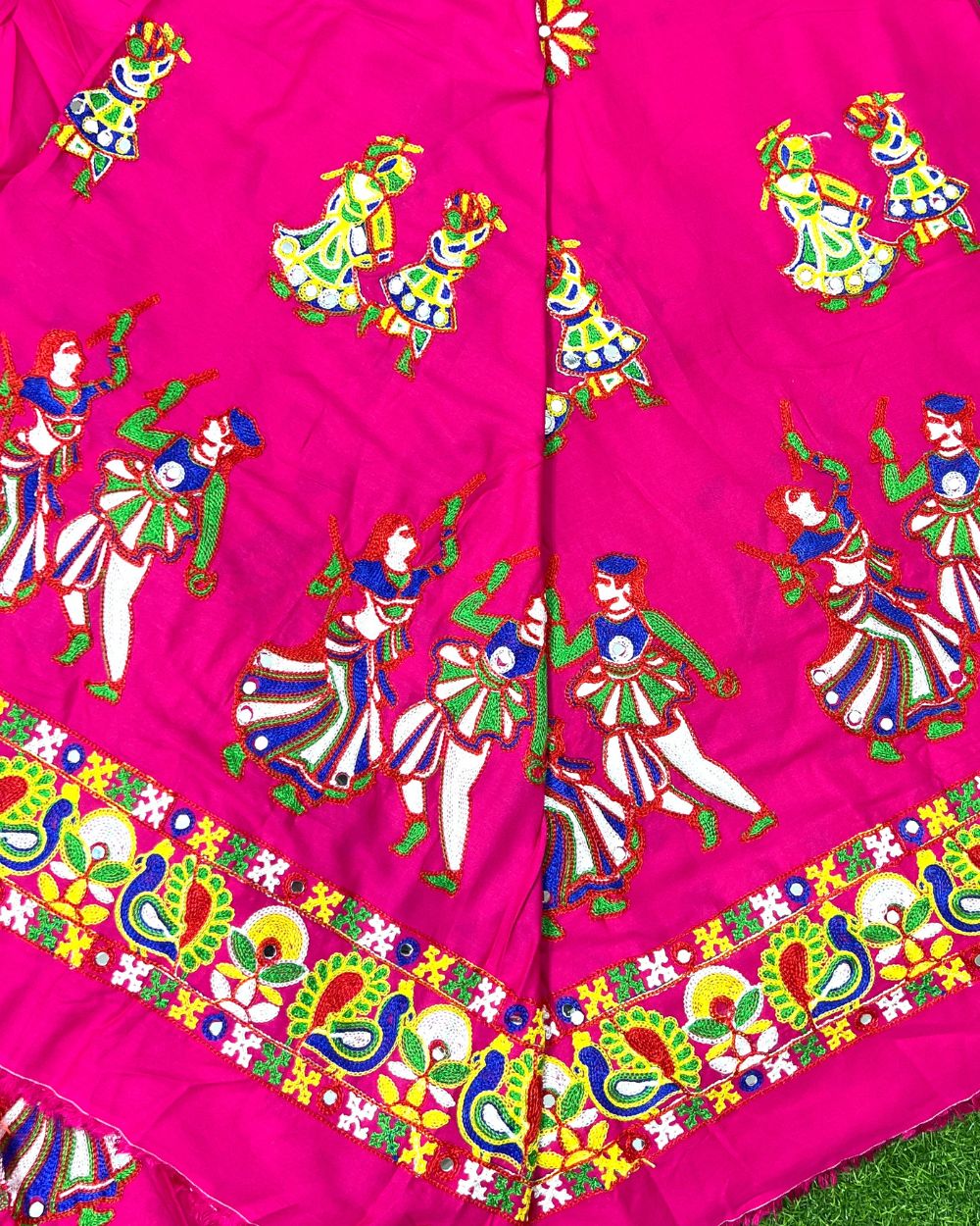 Rayon Gamthi(Rajasthani) Work Hot Pink (Multicolor) 45 Inches Width