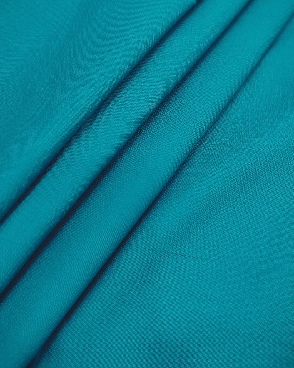 Plain Rayon-cotton Rama Green Colour 44 Inches Width