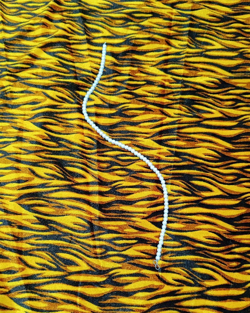 Velvet Print Yellow Colour 60 Inches Width