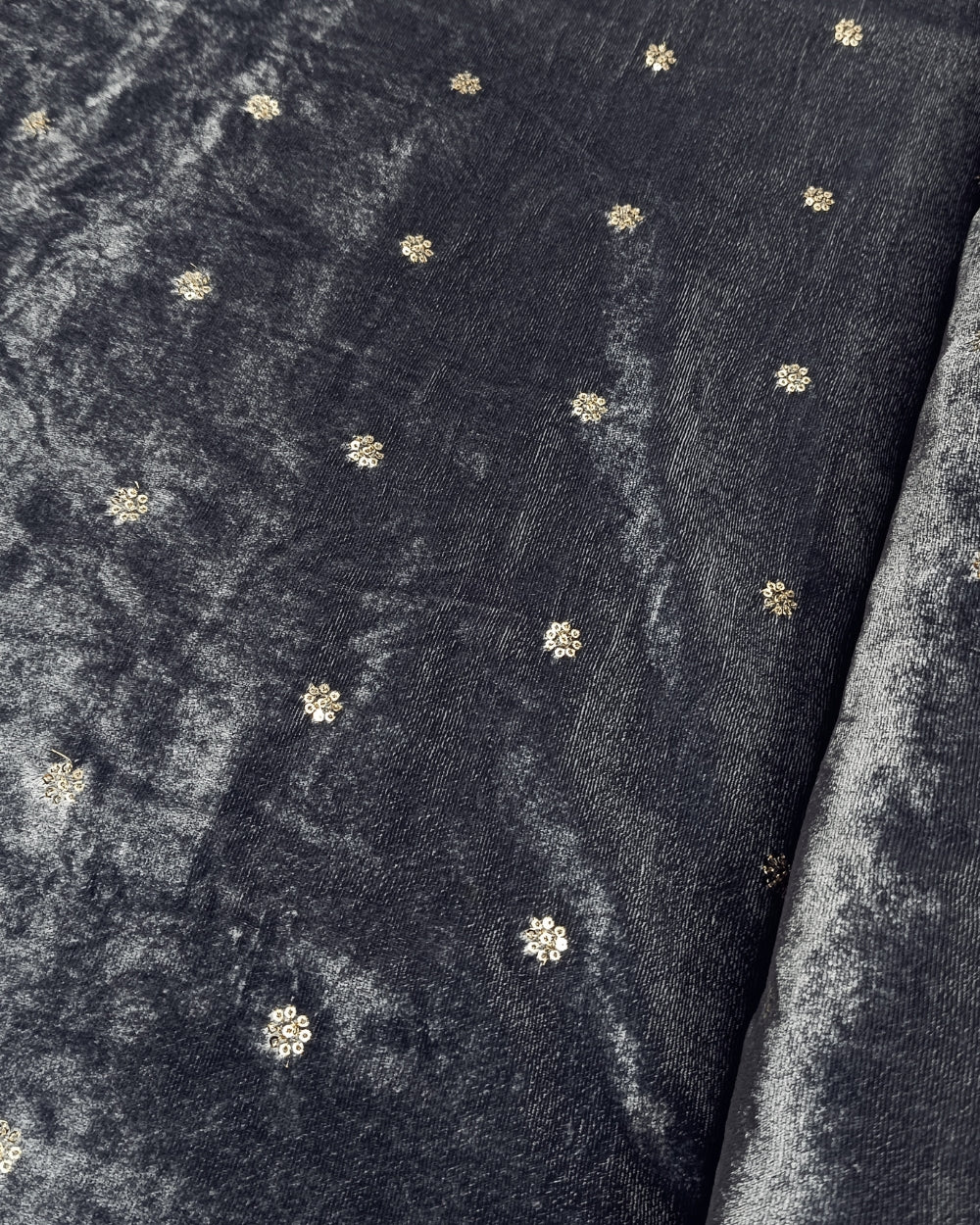 Velvet Work Grey Colour 45 Inches Width