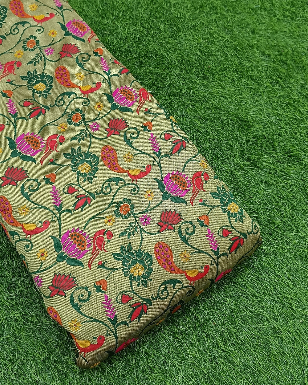 Paithani Brocade Multicolor 46 Inches Width