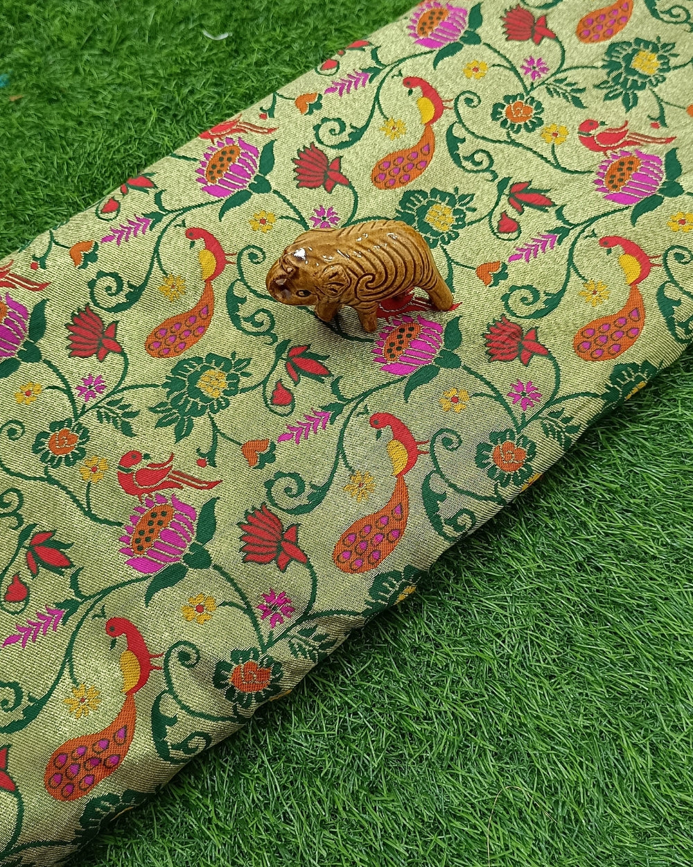 Paithani Brocade Multicolor 46 Inches Width