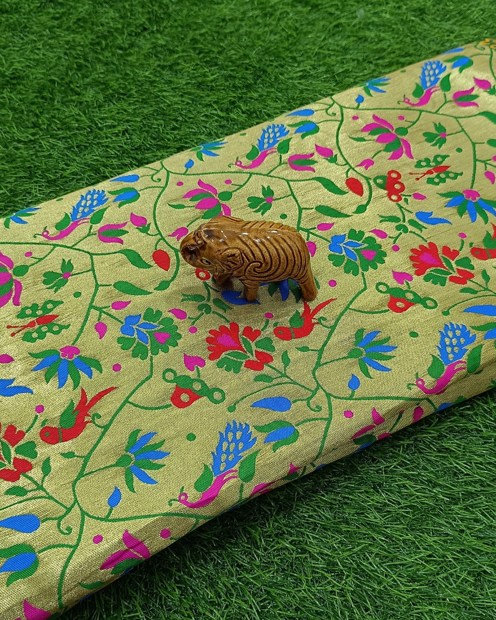 Paithani Brocade Multicolor 46 Inches Width
