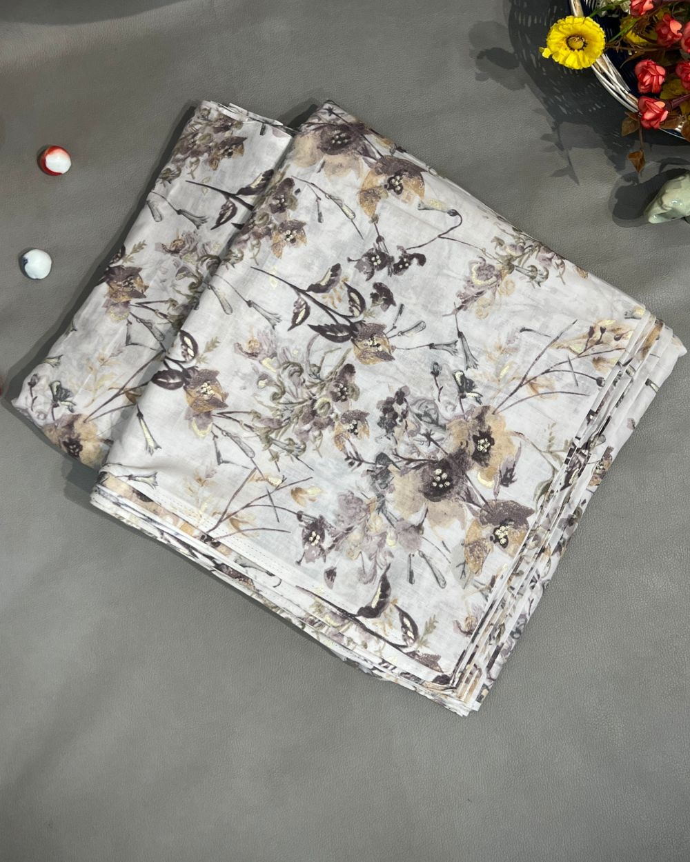 Mal Cotton with Foil Print Light Grey Colour 42 Inches Width