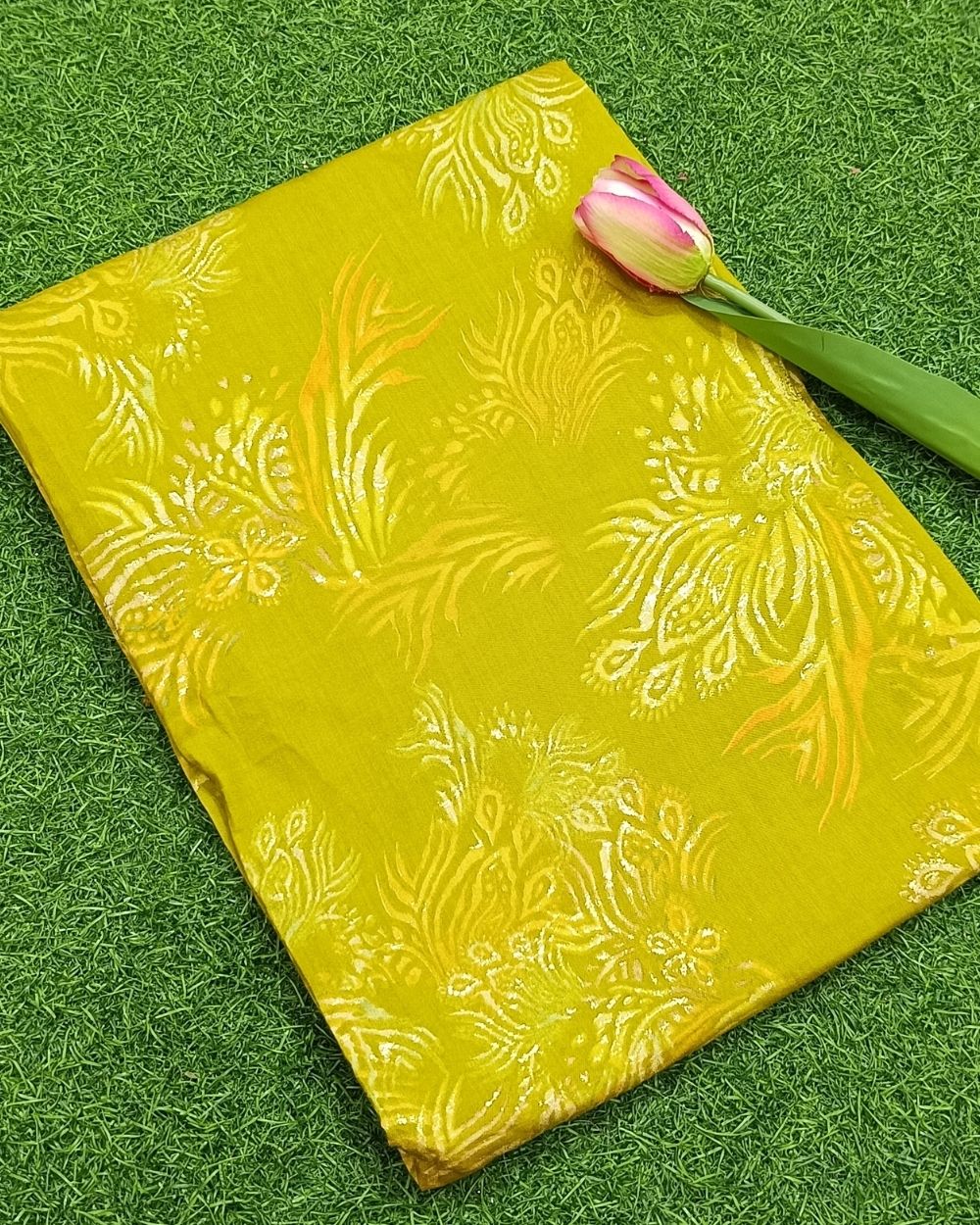 Printed Muslin Unstitched Top (2.35 mtr) & Bottom (2.20 mtr) Set Mehandi Green Colour 42 Inches Width