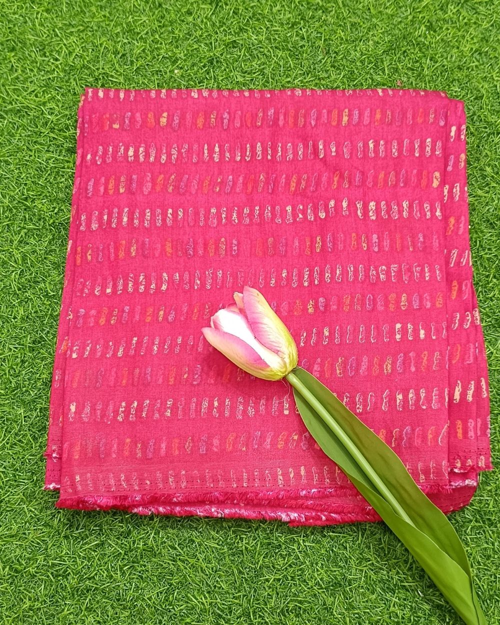 Printed Muslin Unstitched Top (2.50 mtr) & Bottom (2.50 mtr) Set Pink Colour 42 Inches Width