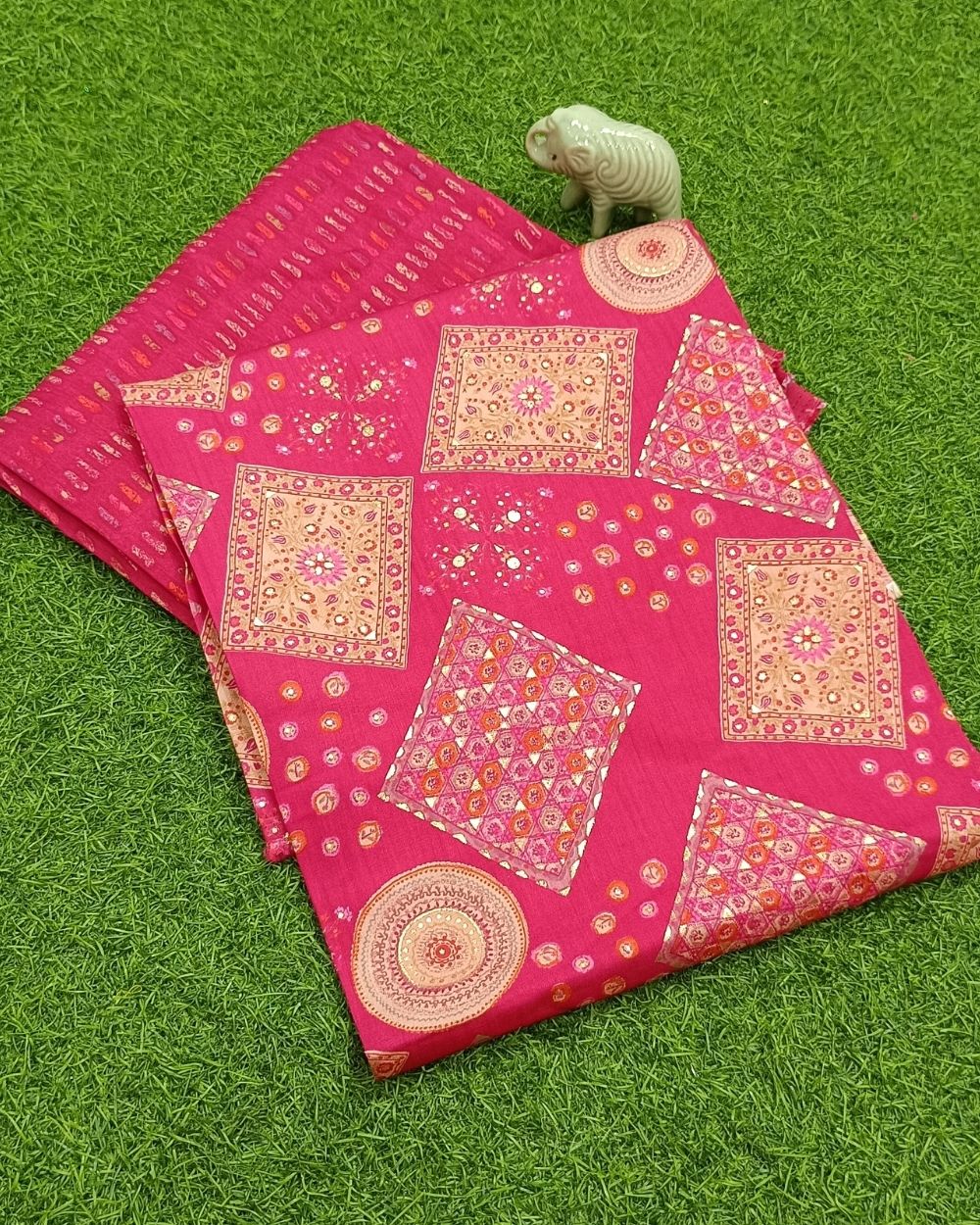 Printed Muslin Unstitched Top (2.50 mtr) & Bottom (2.50 mtr) Set Pink Colour 42 Inches Width