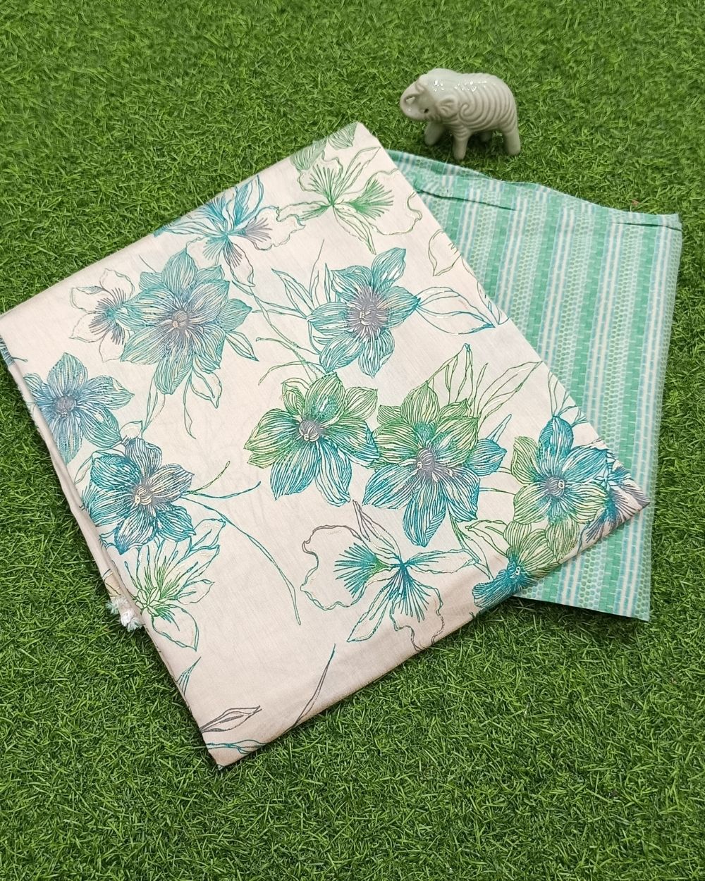 Printed Muslin Unstitched Top (2.90 mtr) & Bottom (2.50 mtr) Set Pista Colour 42 Inches Width