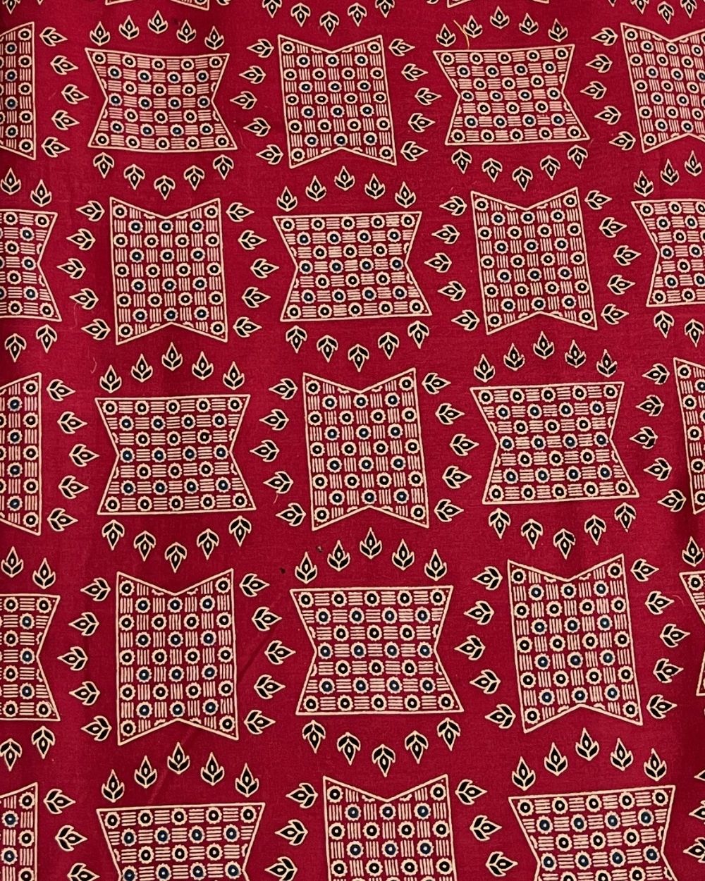 Gujari Print Cotton Red Colour 40 Inches Width