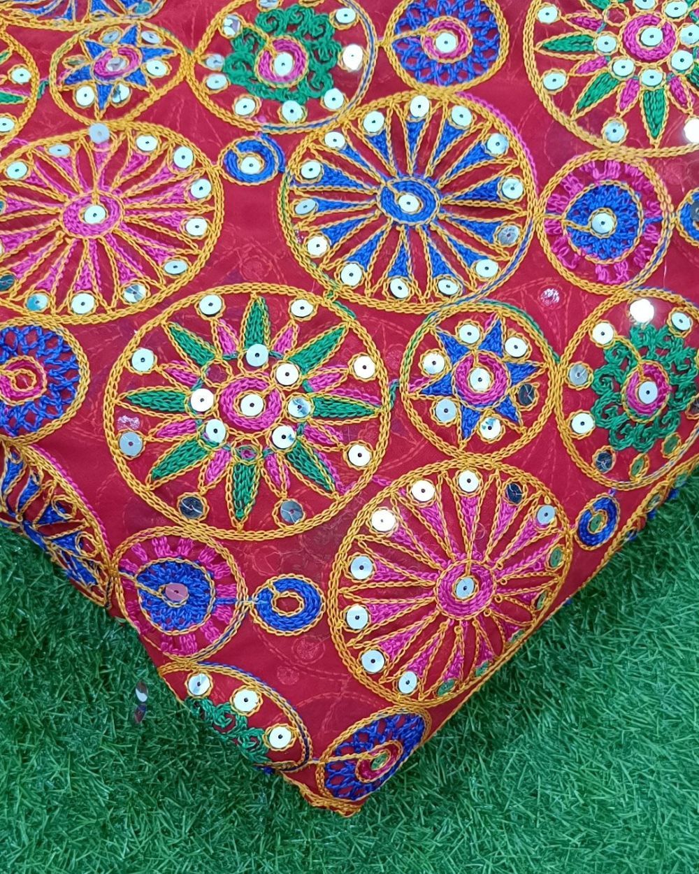 Georgette Gamthi Rajasthani Red (Multicolor) Colour 42 Inches Width