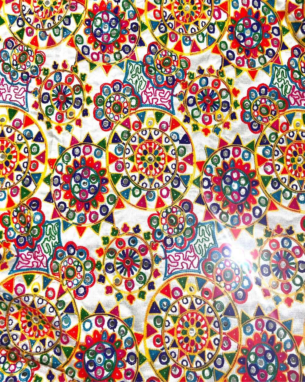 Mulberry Gamthi(Rajasthani) Work White(Multicolor) 45 Inches Width