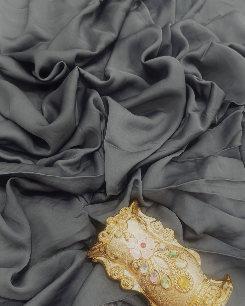 Plain Burkha-Al-Nida Grey Colour 52 Inches Width