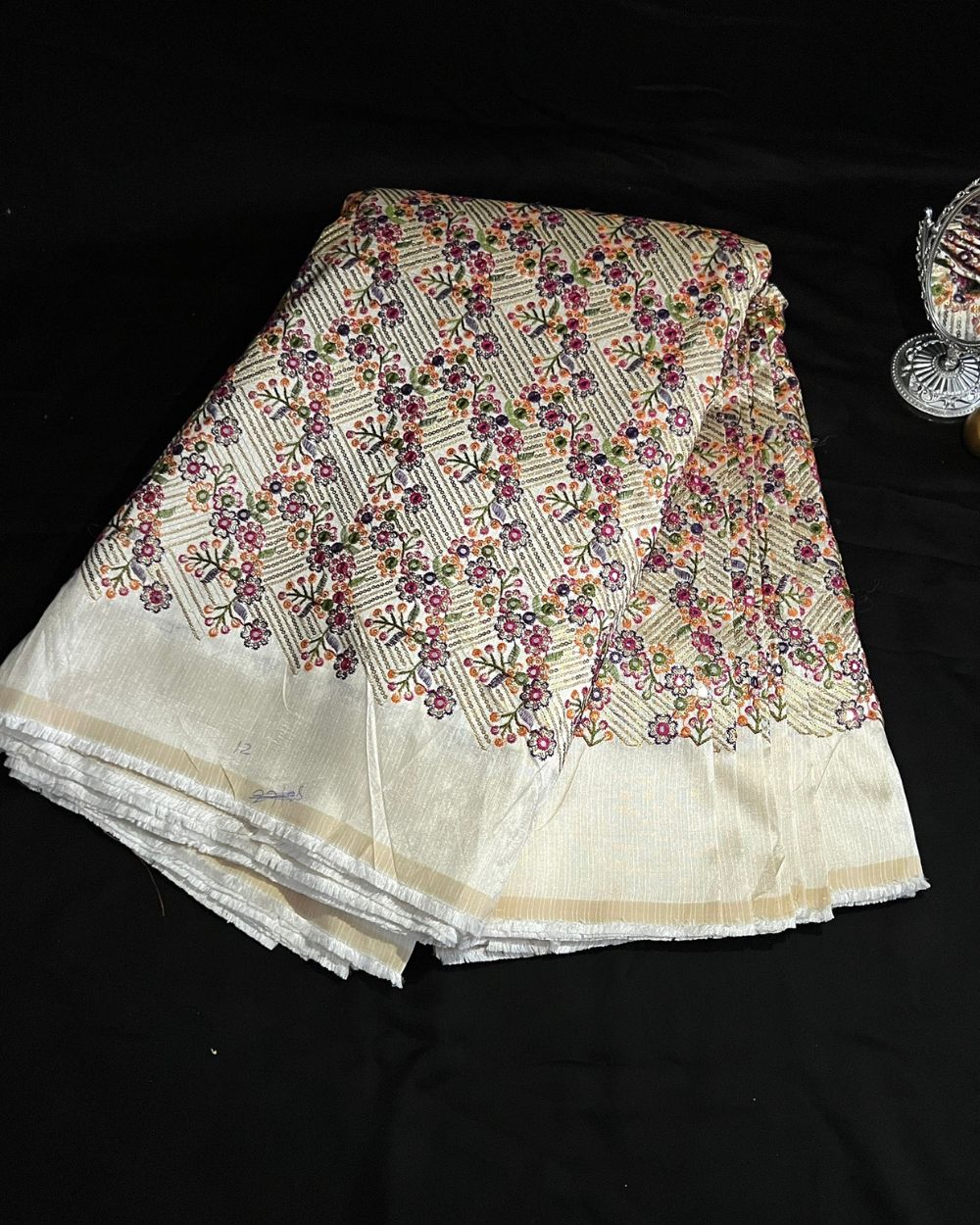 Mulberry Work Pearl White (Multicolor) 44 Inches Width