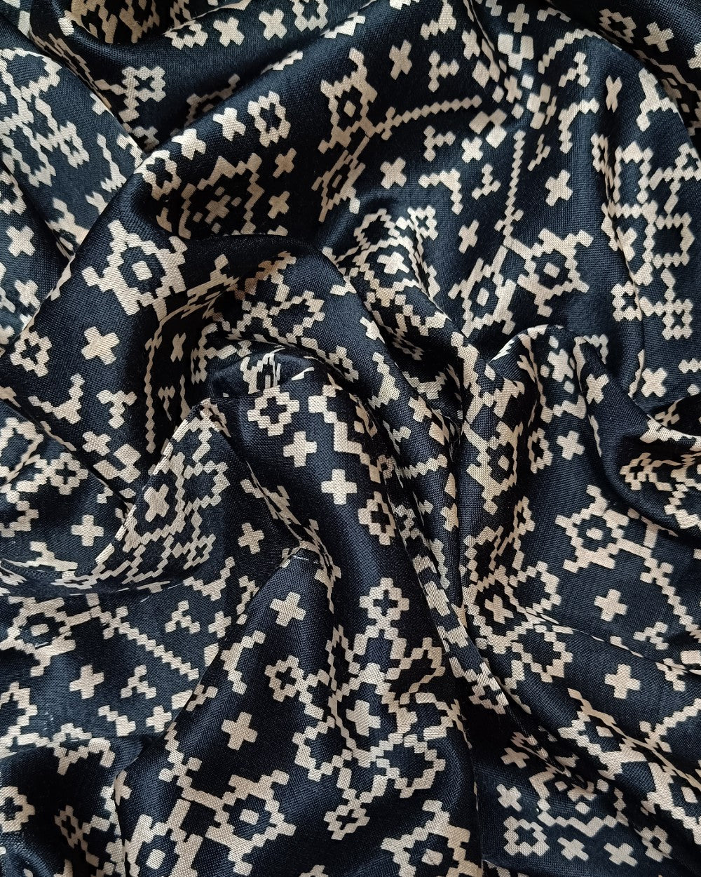 Printed Gajji Silk Navy Blue Colour 44 Inches Width