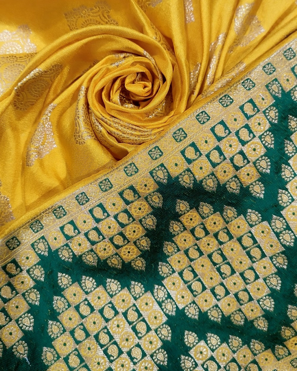 Banarasi Yellow Colour 48 Inches Width