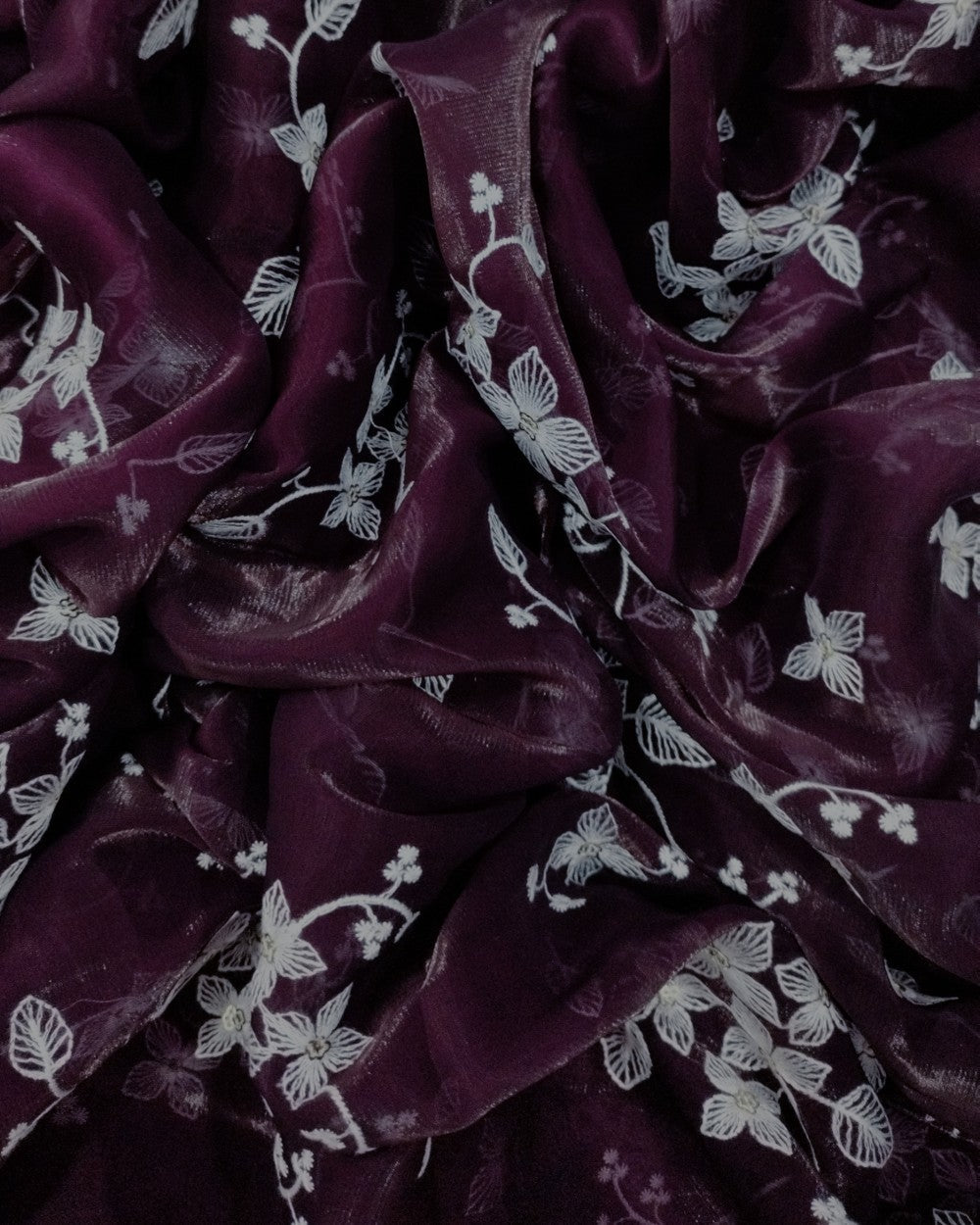 Jimmy Choo Work Wine Colour 42 Inches Width