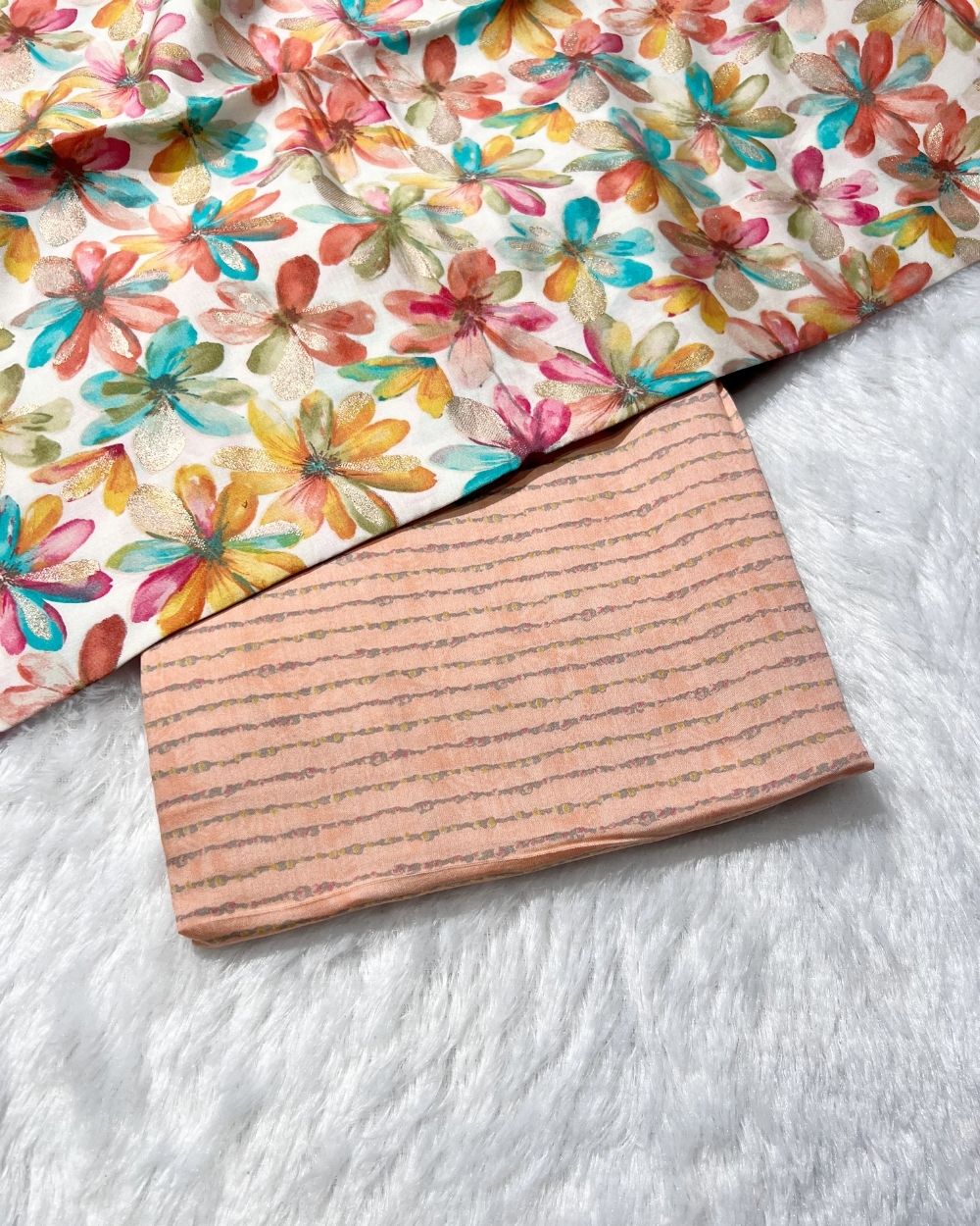 Printed Muslin Unstitched Multicolour Top (2.00 mtr) & Peach Bottom (2.40 mtr) Set 42 Inches Width
