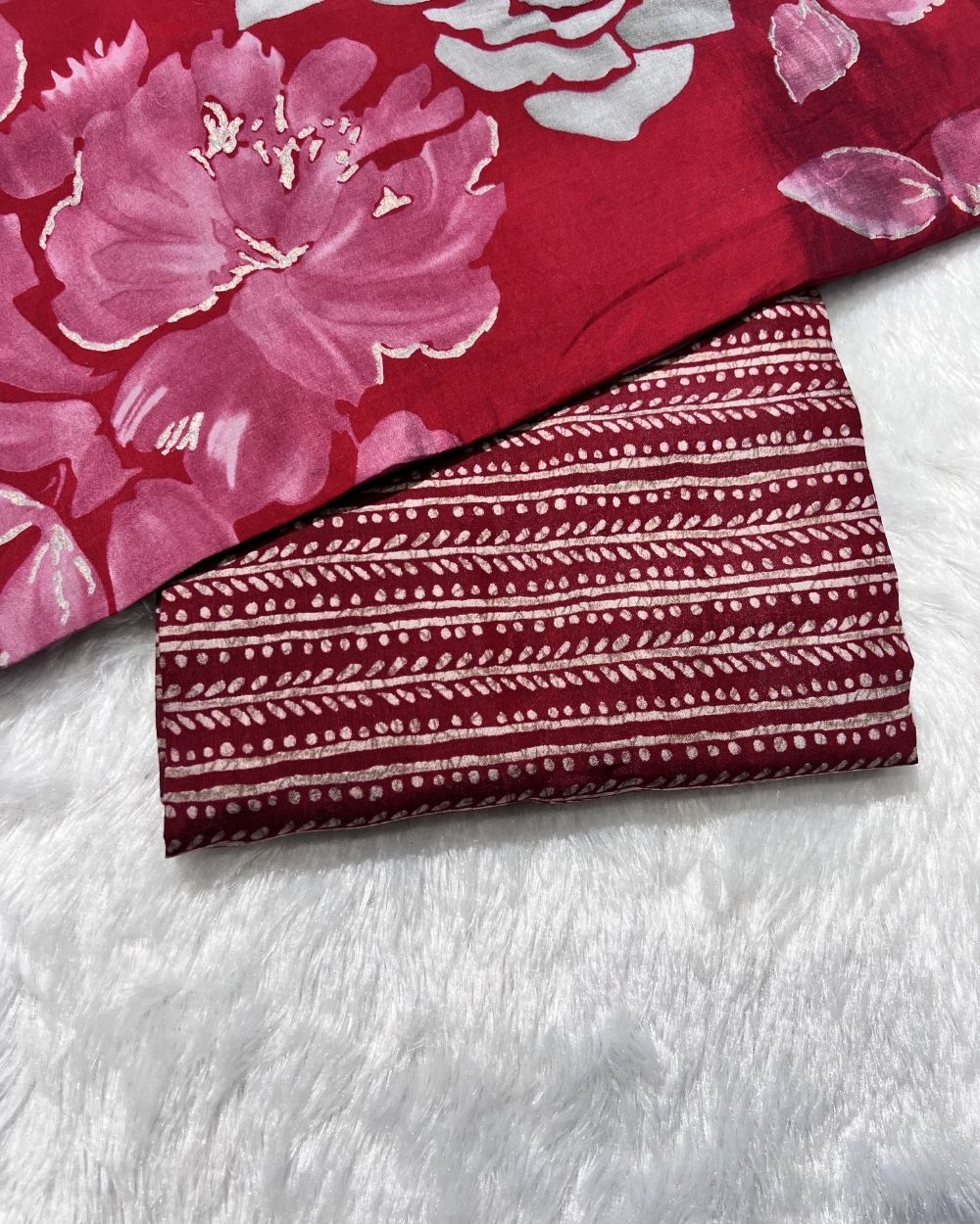 Printed Muslin Unstitched Top (3.00 mtr) & Bottom (2.40 mtr) Set Maroon Colour 42 Inches Width