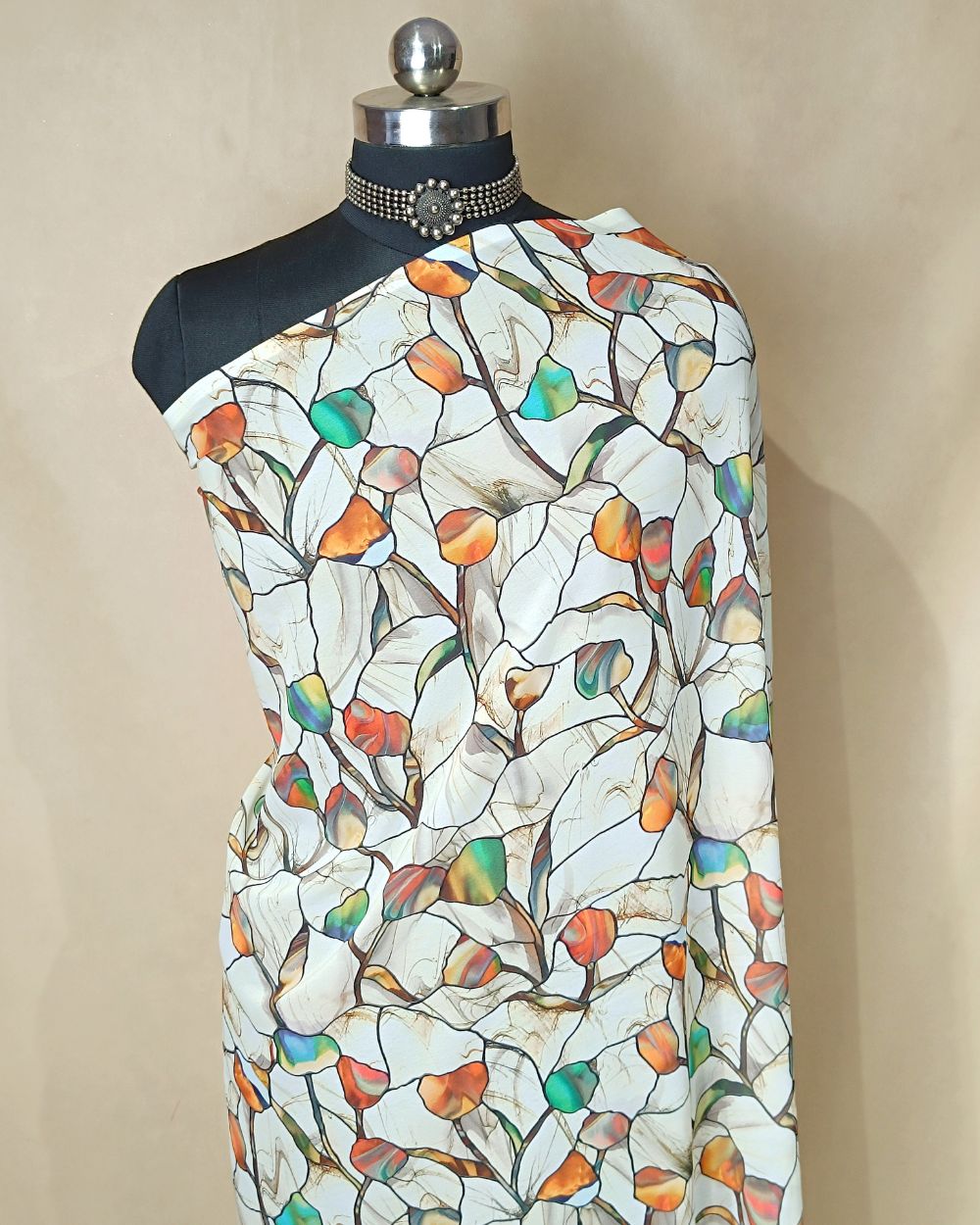 Fox Georgette Digital Print Off White Colour 48 Inches Width