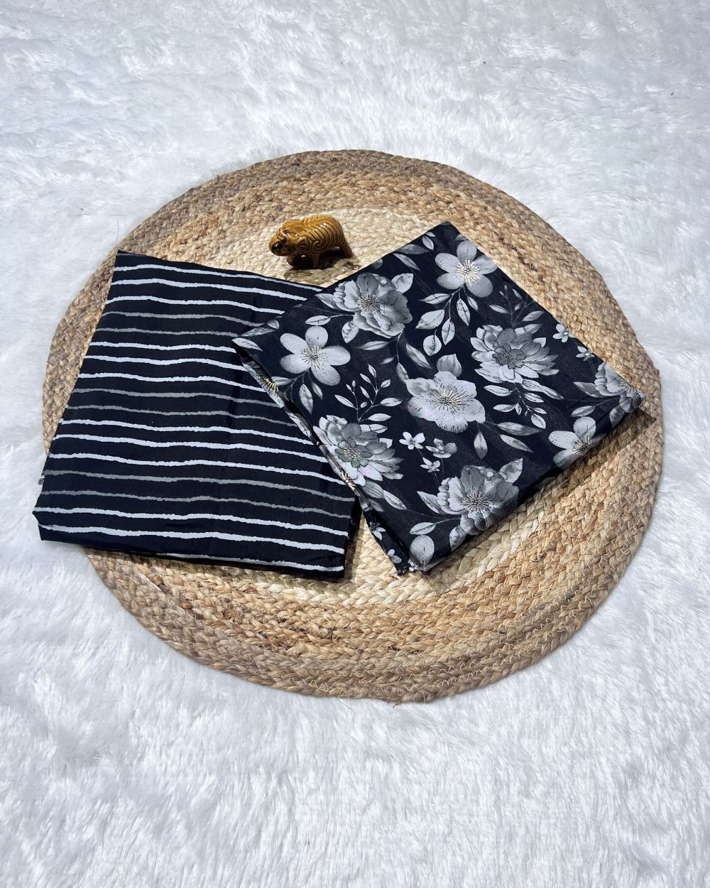 Printed Muslin Unstitched Top (2.30 mtr) & Bottom (2.25 mtr) Set Black Colour 42 Inches Width