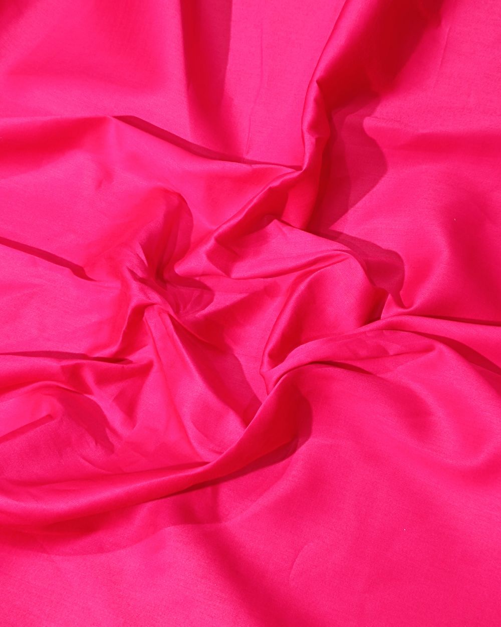 Plain Glaze-Cotton Rani Pink Colour 42 Inches Width
