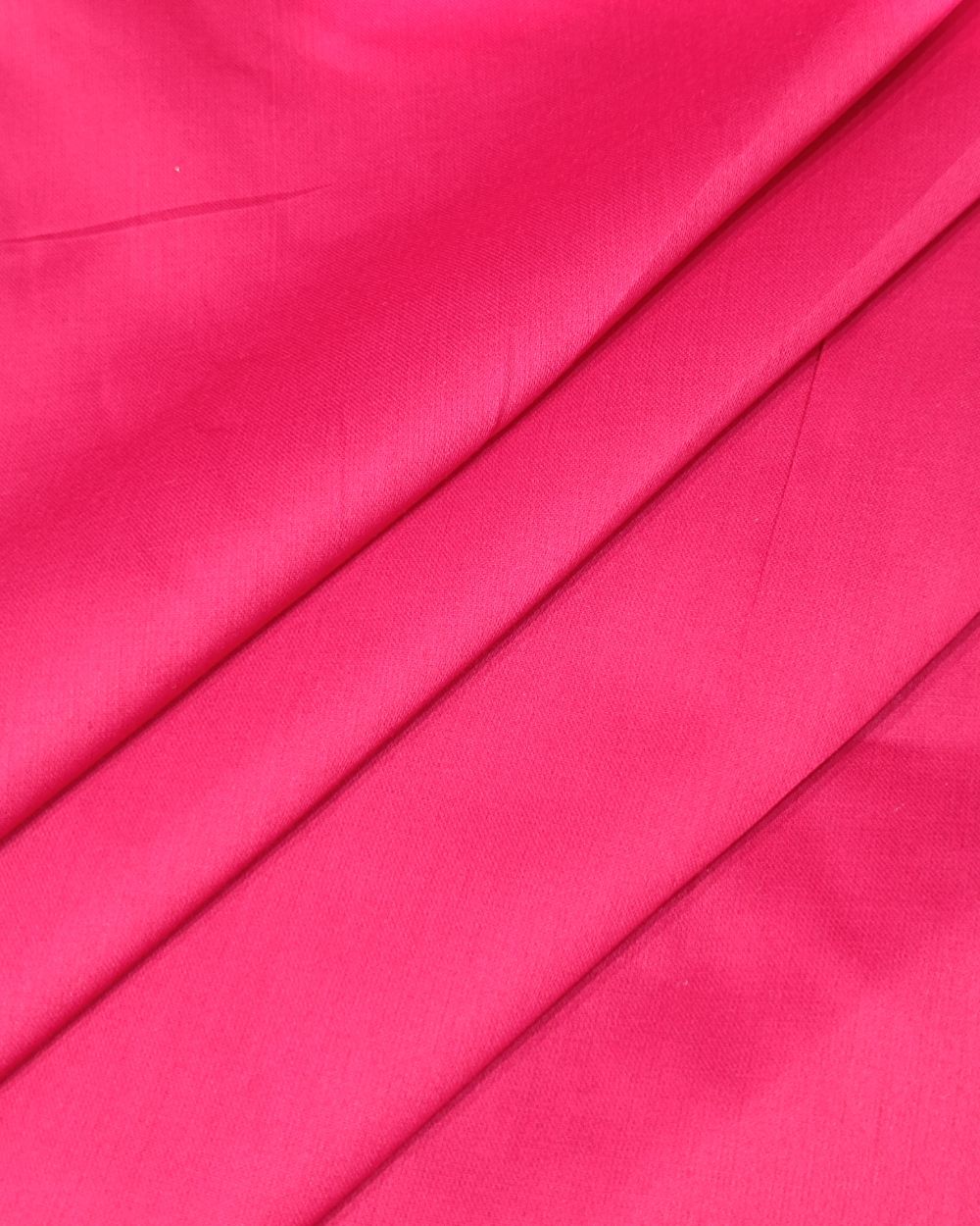 Plain Glaze-Cotton Rani Pink Colour 42 Inches Width