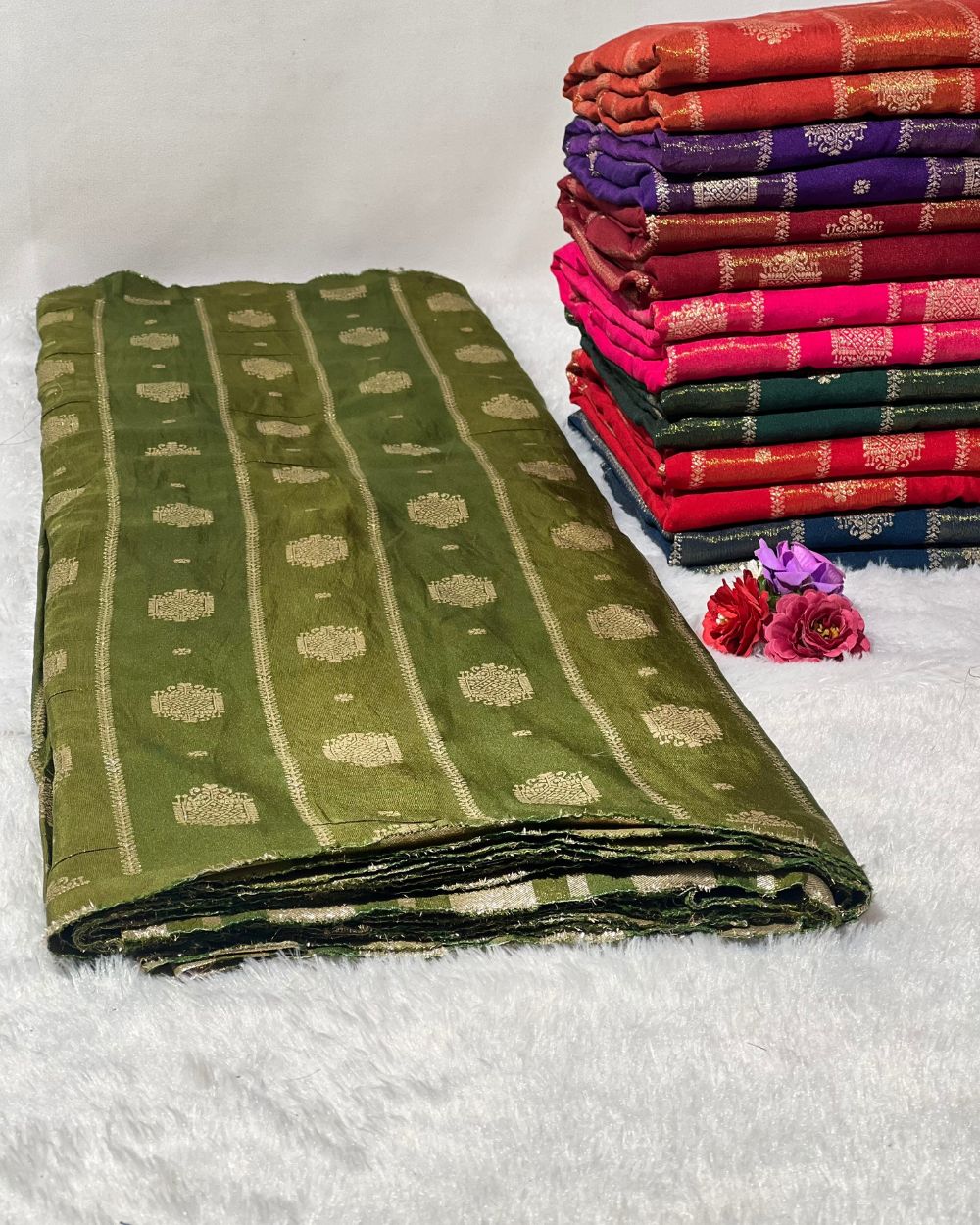 Chanderi Work Mehandi Green Colour 45 Inches Width