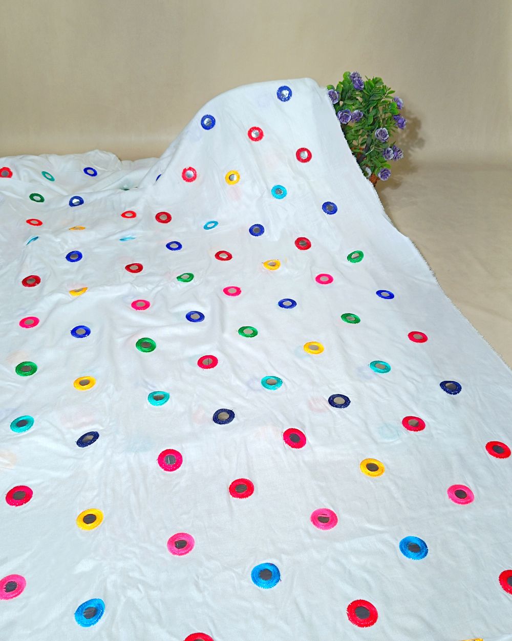 Rayon Gamthi(Rajasthani) Work White (Multicolor) 44 Inches Width