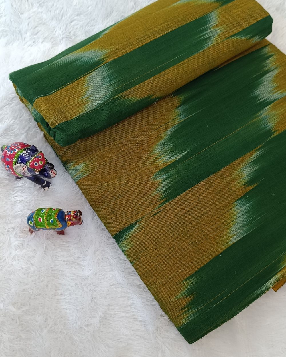 Woven Pure Cotton Ikat Green Colour 42 Inches Width