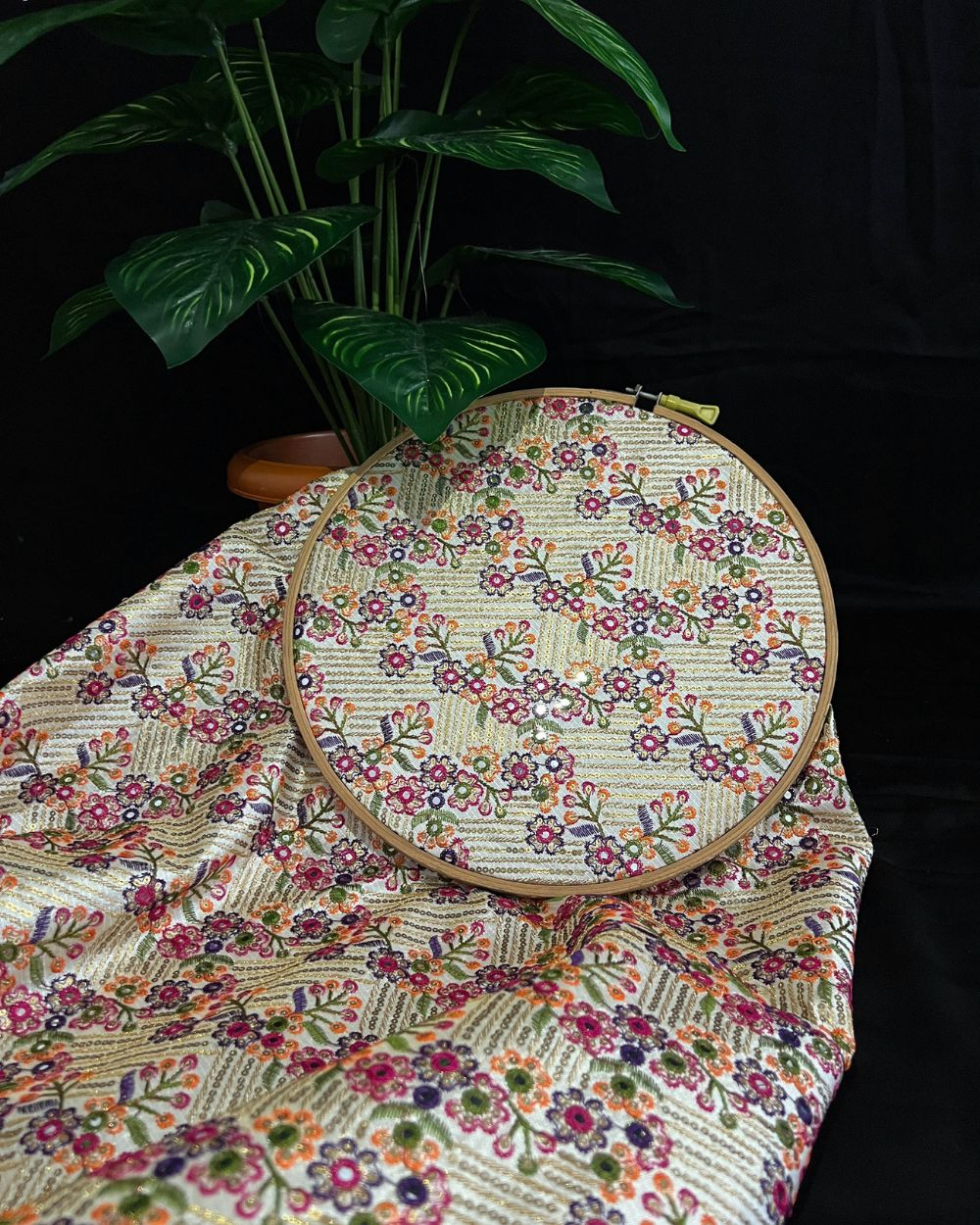 Mulberry Work Pearl White (Multicolor) 44 Inches Width