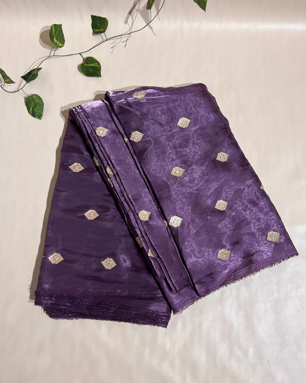 Jimmy Choo Work Purple Colour 45 Inches Width