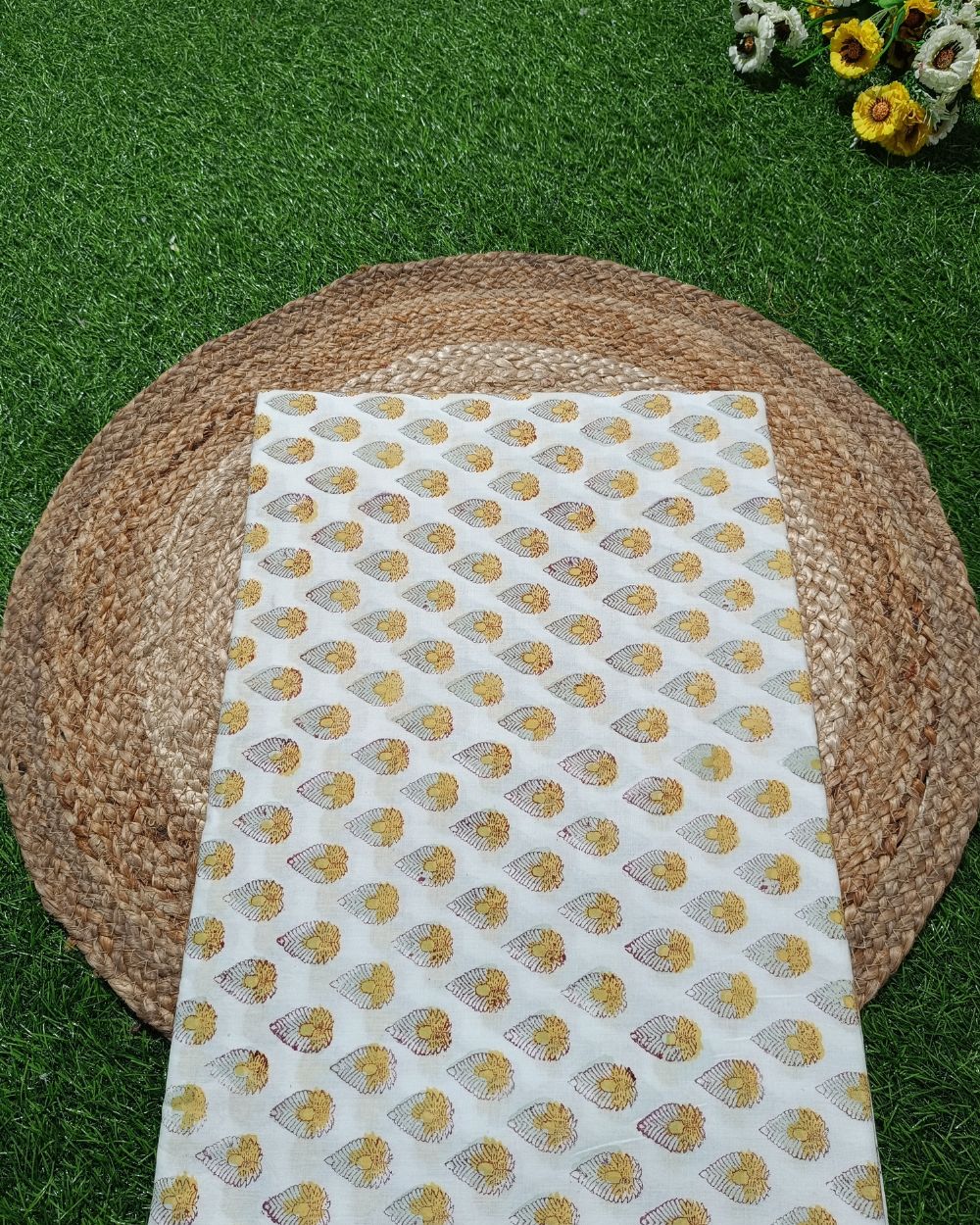 Hand Block Printed Cotton Jaipuri White Colour 44 Inches Width
