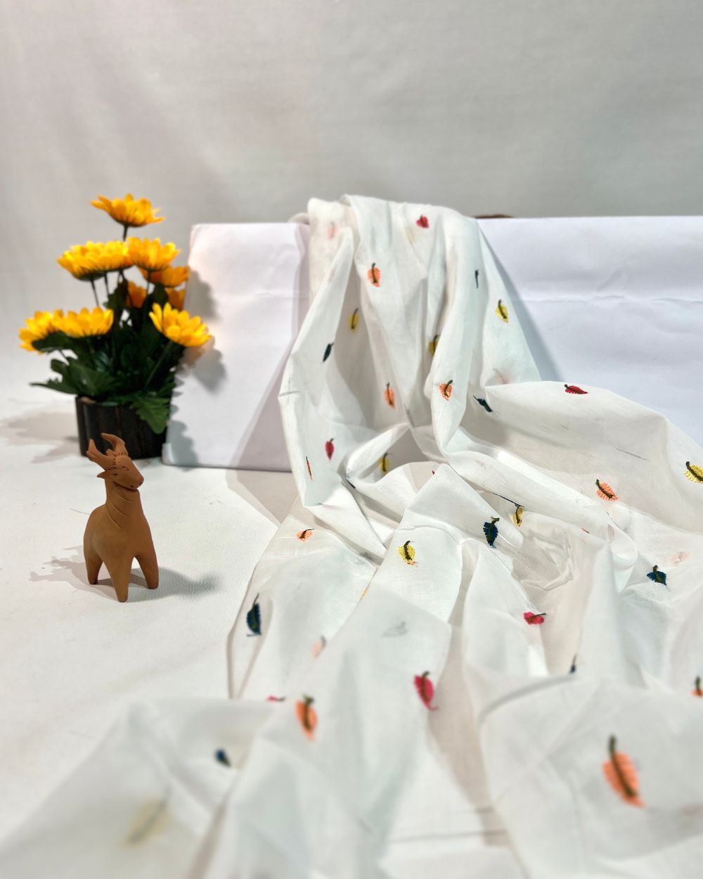 Mal Cotton with Thread Work White Colour 42 Inches Width