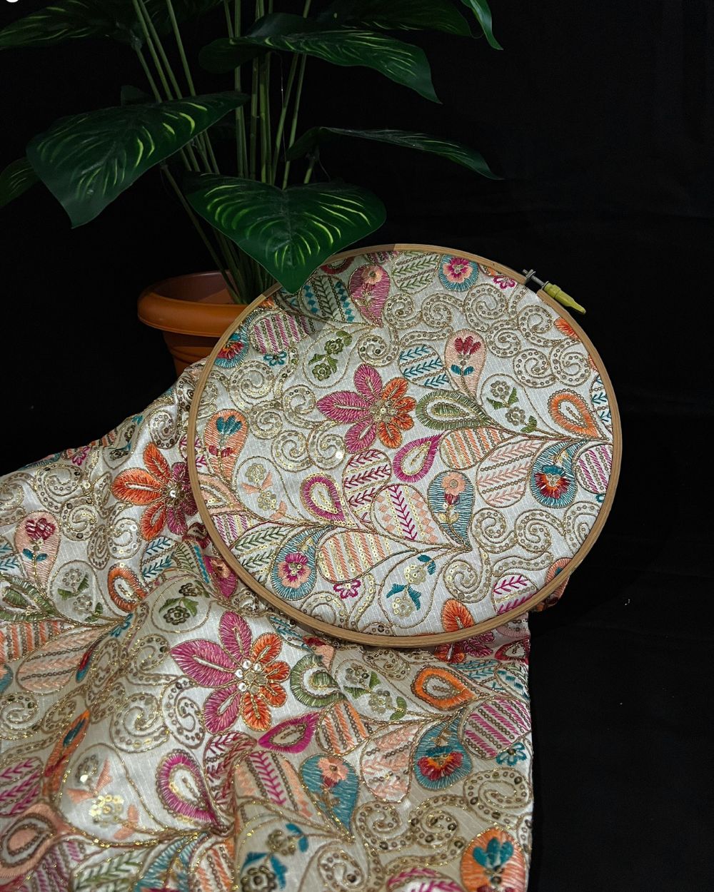 Mulberry Work Pearl White (Multicolor) 44 Inches Width