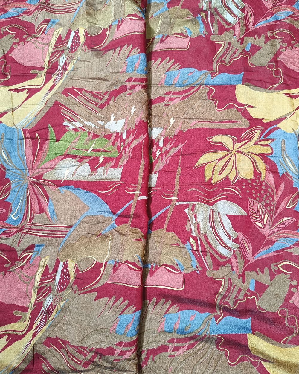 Printed Muslin (Foil) Maroon Colour 44 Inches Width