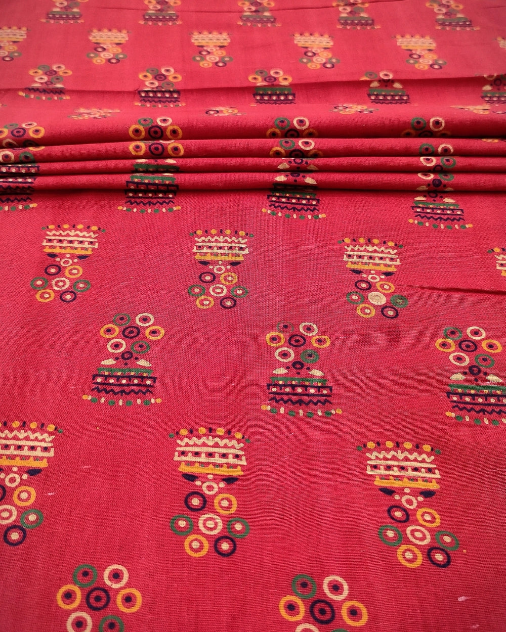 Gujari Print Cotton Red Colour 41 Inches Width