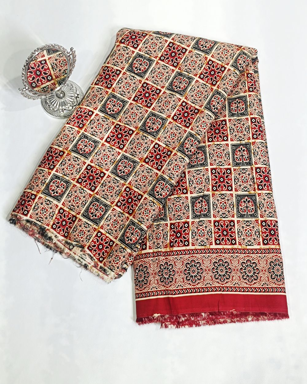 Printed Rayon Maroon Colour 42 Inches Width