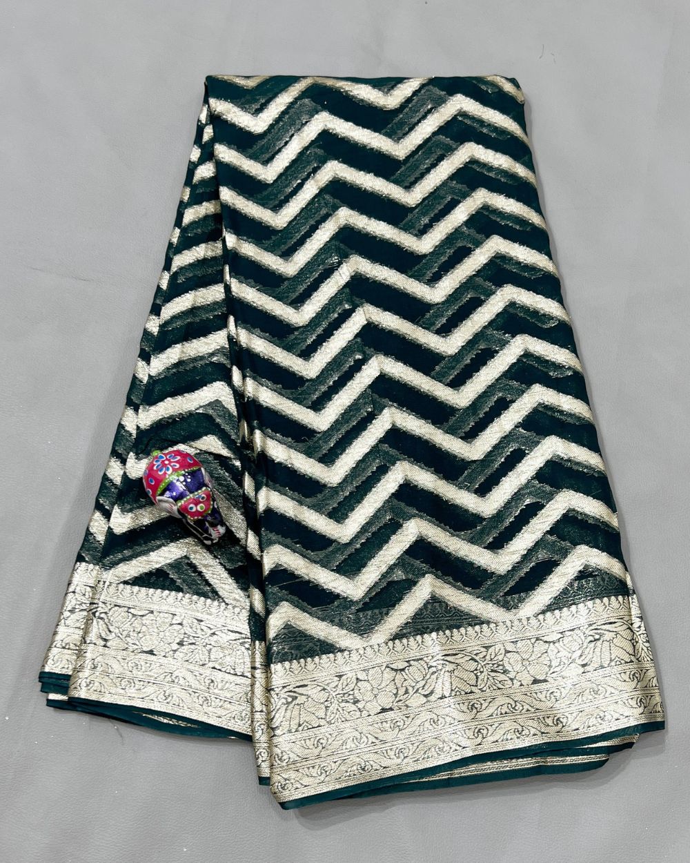 Pure Viscose Saree Without Blouse Peacock Green (Morpankhi) Colour