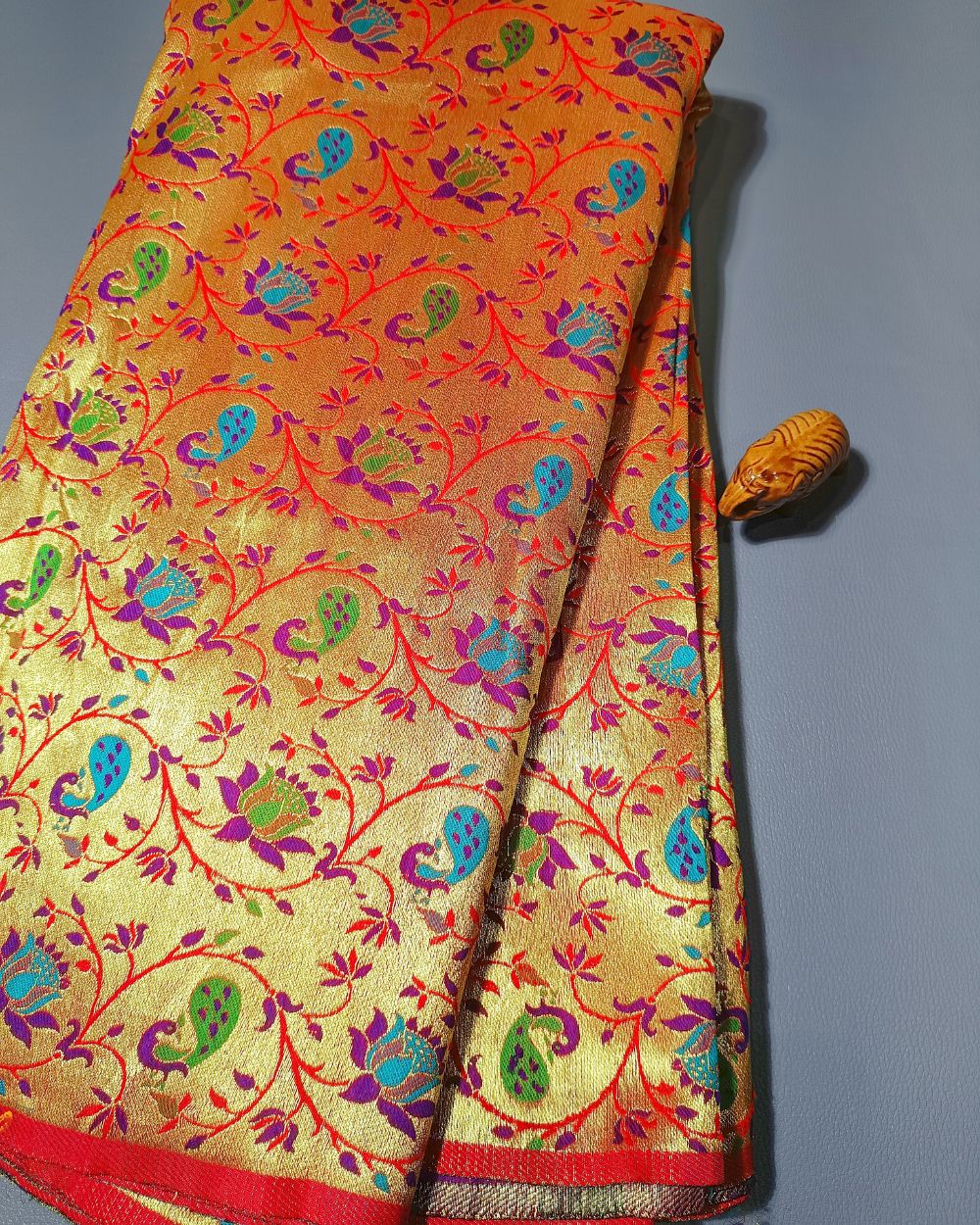 Jacquard Brocade Paithani Multicolor 44 Inches Width