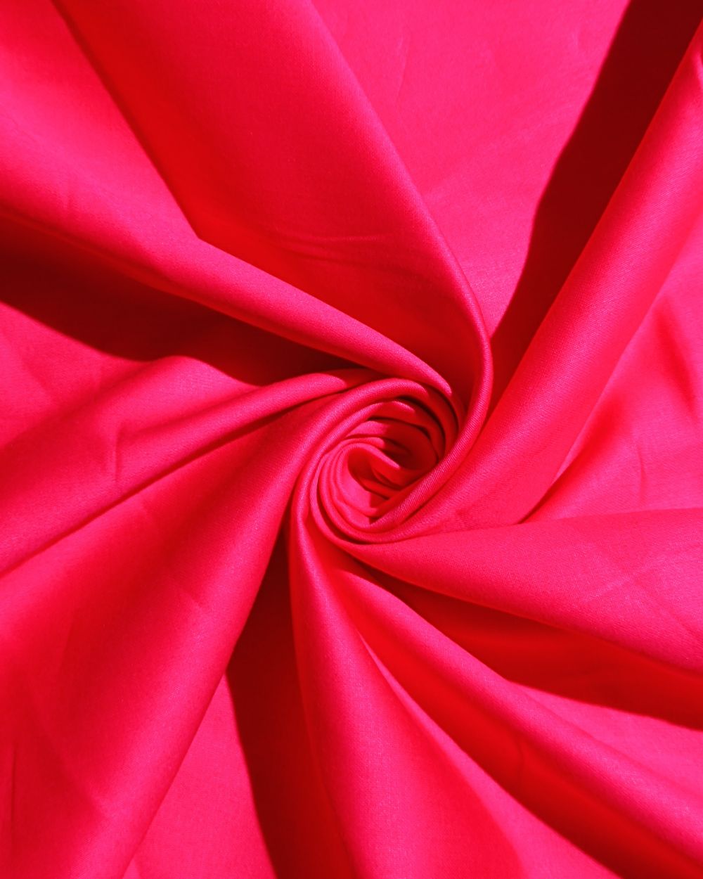 Plain Glaze-Cotton Dark Pink Colour 42 Inches Width