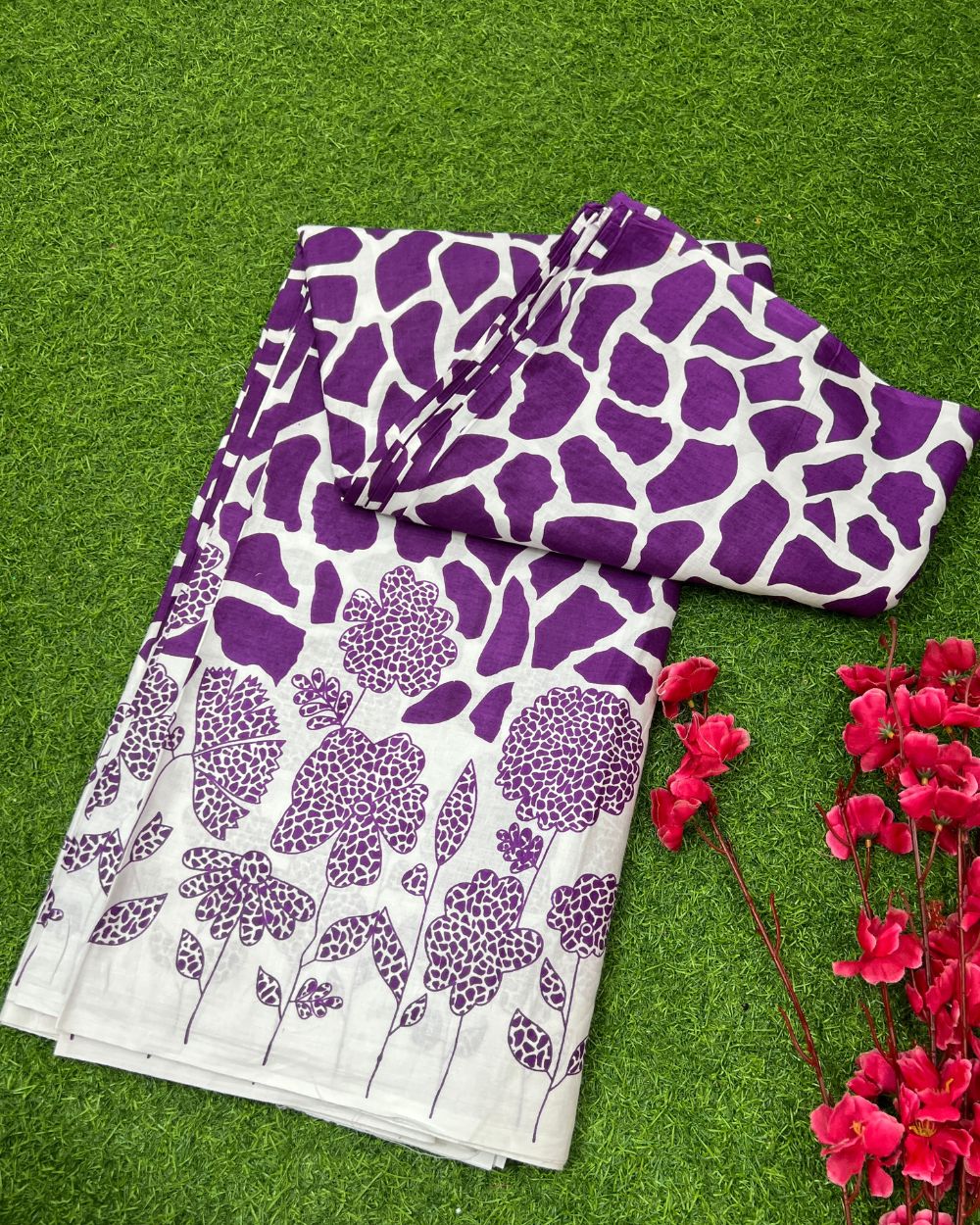 Printed Cotton Dark Purple Colour 44 Inches Width