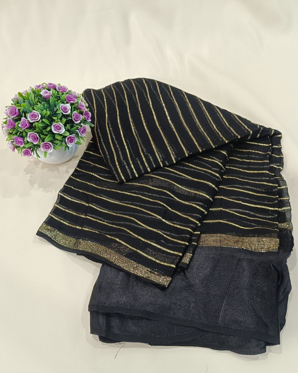 Pure Viscose Saree Without Blouse Black Colour