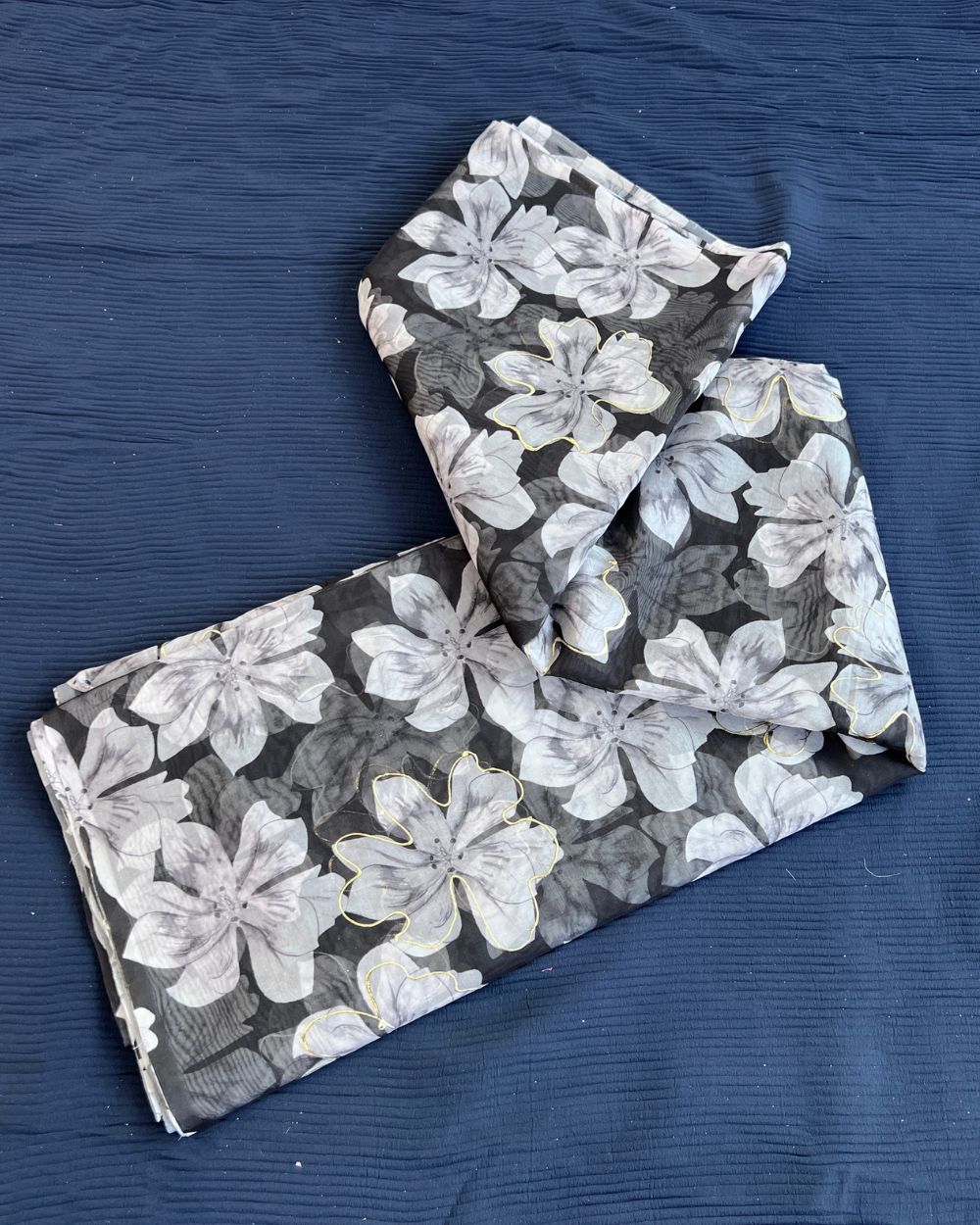 Premium Printed Organza Foil Black Colour 43 Inches Width